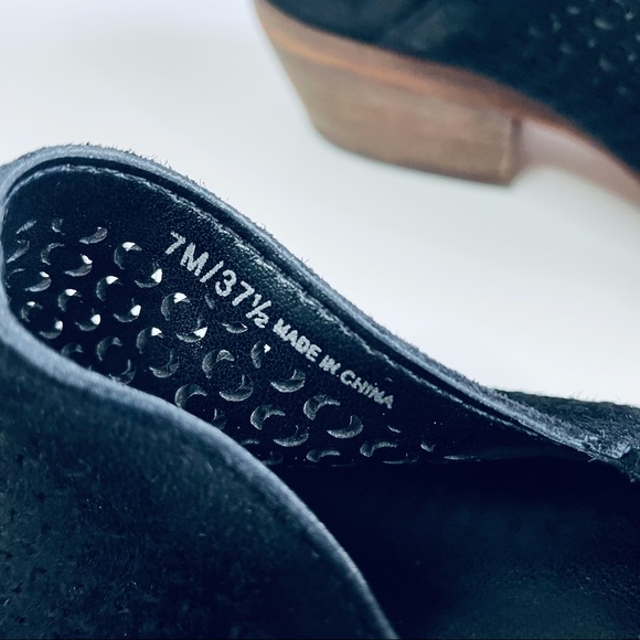 Vince Camuto | Paleta Perforated Ankle Booties - Picture 6 of 8